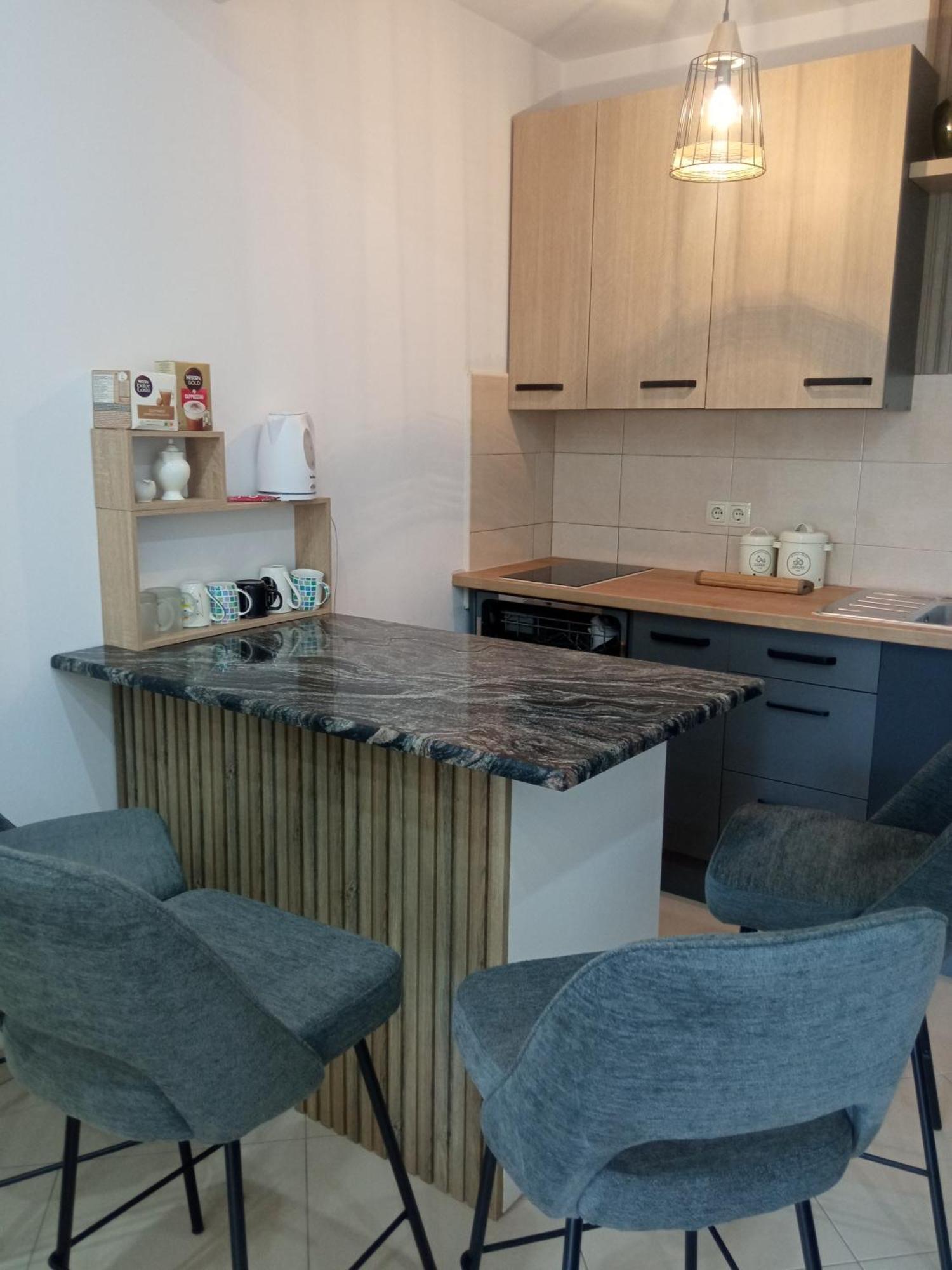 Apartments Tomic Vodice Exterior photo